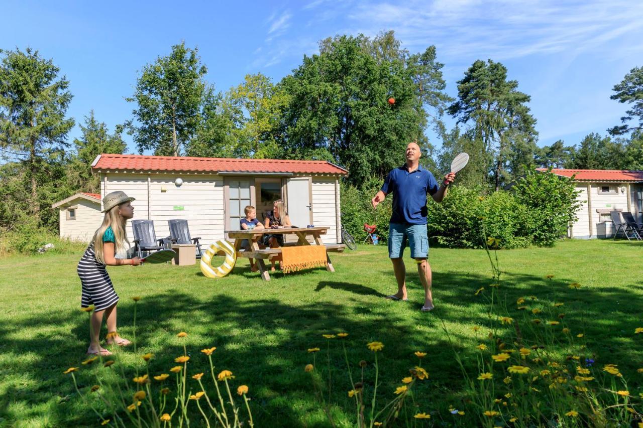 Rcn Vakantiepark De Roggeberg Апелсха Екстериор снимка