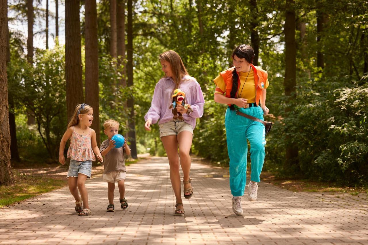 Rcn Vakantiepark De Roggeberg Апелсха Екстериор снимка