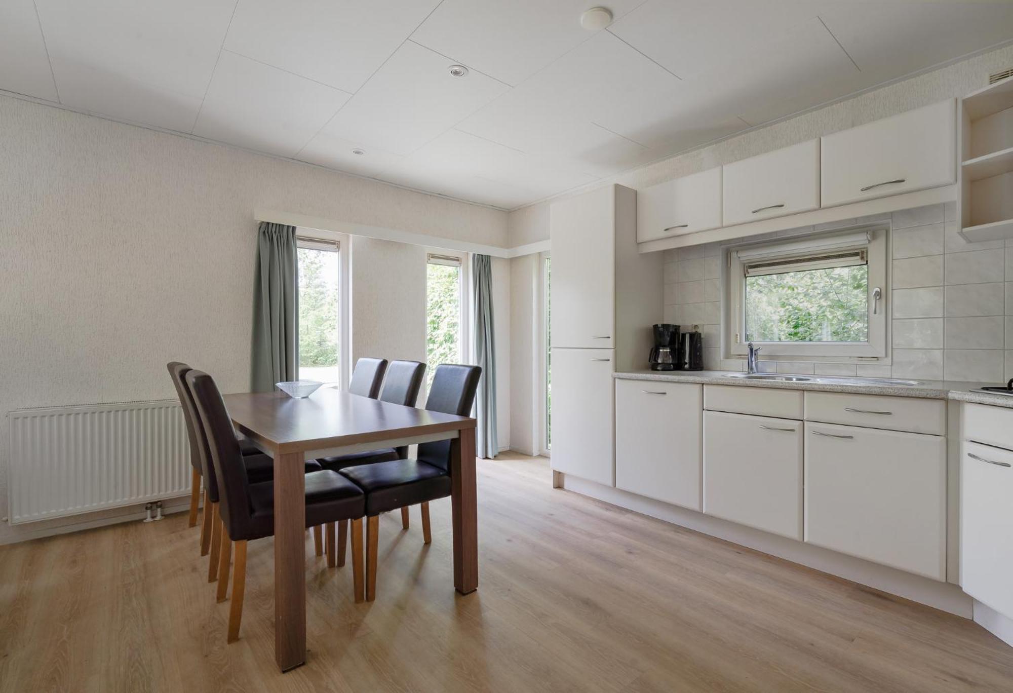 Rcn Vakantiepark De Roggeberg Апелсха Стая снимка
