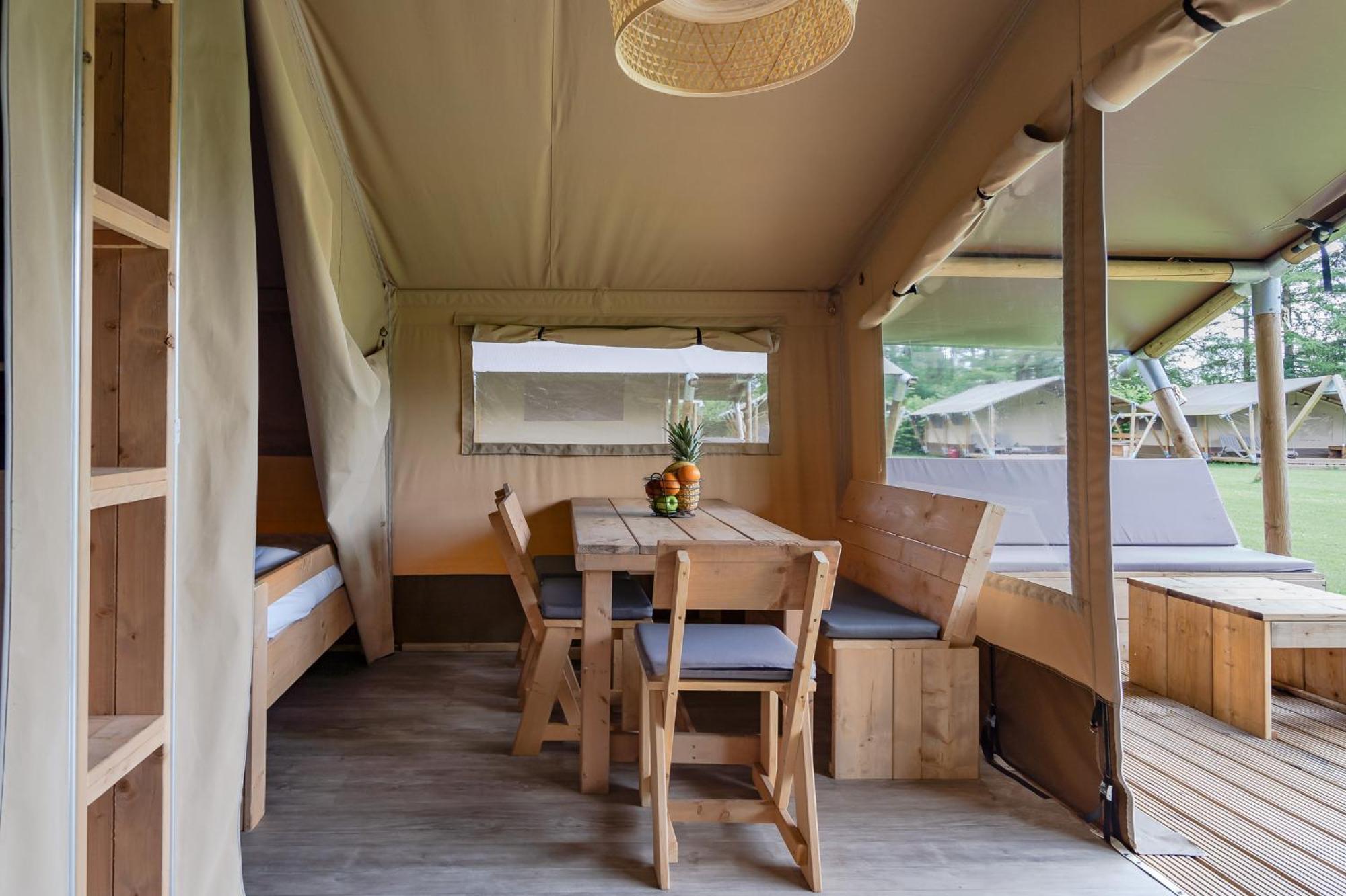 Rcn Vakantiepark De Roggeberg Апелсха Стая снимка